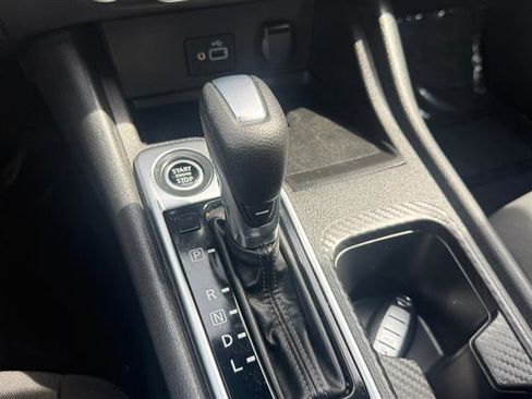 Used 2020 Nissan Sentra S image 33