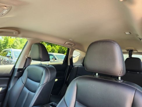 Used 2024 Nissan Murano SV w/ SV Midnight Edition Package AWD/4WD image 12