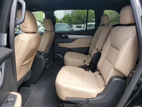 New 2026 Buick Enclave Preferred w/ Power Package image 6