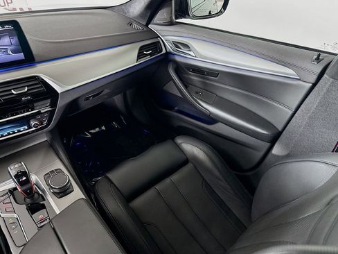 Used 2023 BMW M5 AWD/4WD image 26