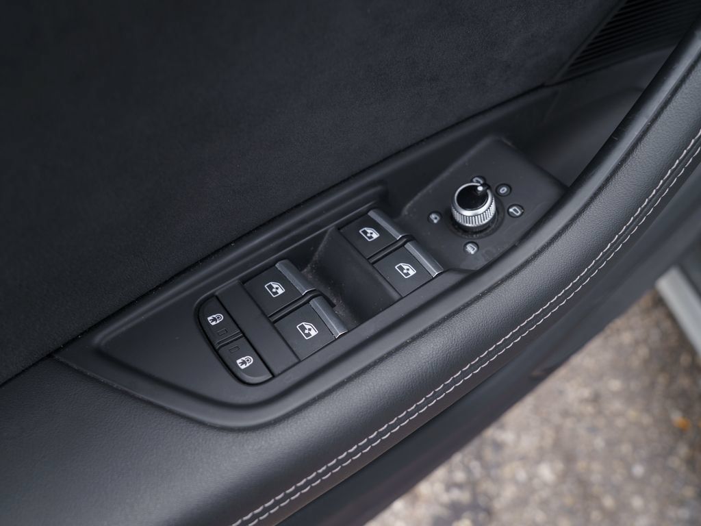 Used 2023 Audi S4 Premium Plus AWD/4WD image 16