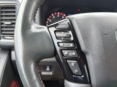 Used 2023 Nissan Frontier PRO-4X w/ Pro Convenience Package AWD/4WD image 17