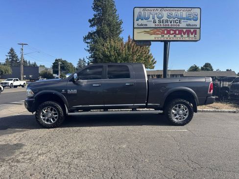 Used 2017 RAM 3500 Laramie Longhorn AWD/4WD image 2