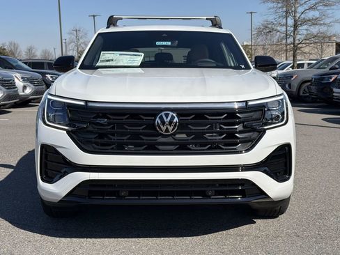 New 2026 Volkswagen Atlas Cross Sport SEL R-Line AWD/4WD image 8