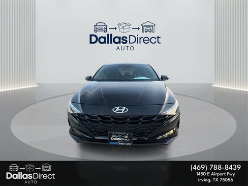 Used 2023 Hyundai Elantra SEL w/ Convenience Package image 3