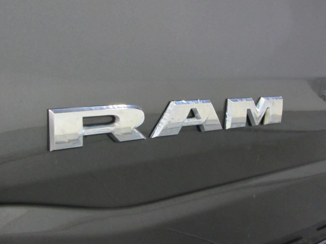 Used 2020 RAM 1500 Big Horn AWD/4WD image 33