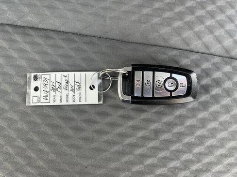 Used 2021 Ford Escape SE w/ Convenience Package image 33