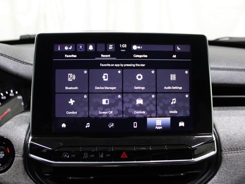 Used 2024 Jeep Compass Latitude image 18