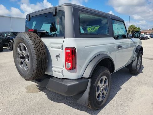 New 2026 Ford Bronco 2-Door AWD/4WD image 4