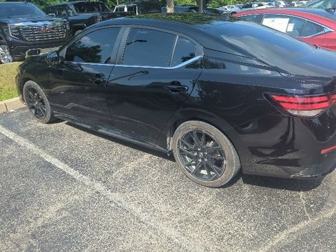 Used 2025 Nissan Sentra SR w/ Midnight Edition FWD image 4