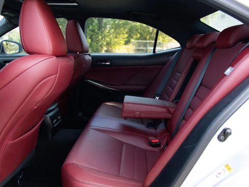 Used 2016 Lexus IS 200t w/ F Sport Package RWD image 29