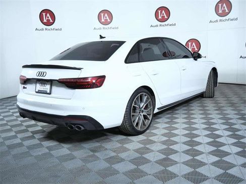 Used 2023 Audi S4 Premium Plus w/ Premium Plus Package image 8