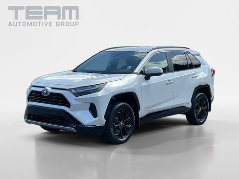 Used 2024 Toyota RAV4 SE w/ Weather Package AWD/4WD image 3