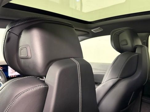 New 2026 Cadillac Optiq Sport 2 w/ LPO, Floor Liner Package AWD/4WD image 23