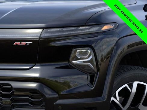 New 2024 Chevrolet Silverado EV RST image 10