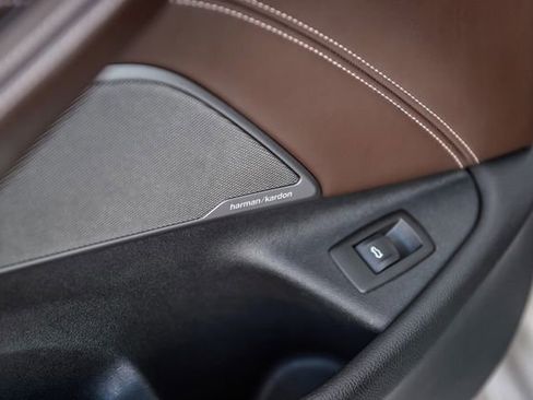 Used 2018 BMW 540i w/ M Sport Package RWD image 55