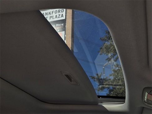 Certified 2025 Kia Telluride S image 9