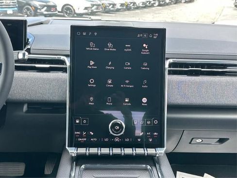 New 2026 GMC Sierra EV Elevation w/ LPO, Elevation Dark Package image 20