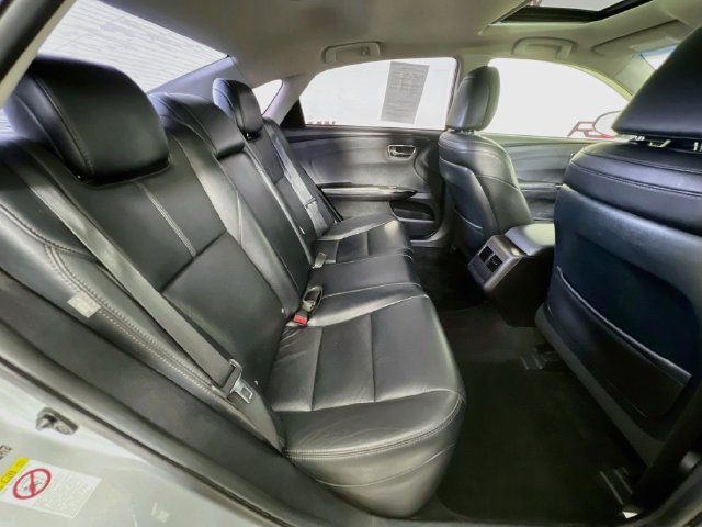 Used 2016 Toyota Avalon XLE Premium FWD image 39