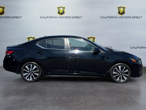 Used 2024 Nissan Sentra SV w/ SV Premium Package FWD image 6