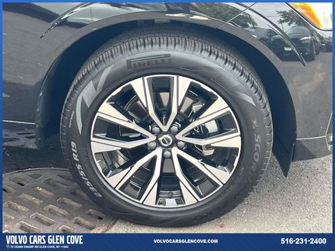 Certified 2025 Volvo XC60 B5 Core w/ Protection Package Premier image 6