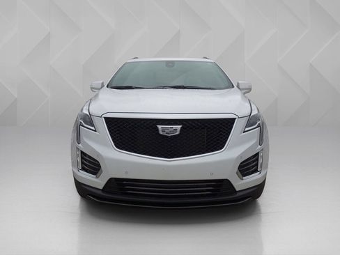 Used 2024 Cadillac XT5 Sportv w/ LPO, Red Accent Package AWD/4WD image 7
