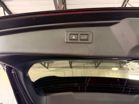 Used 2023 Subaru Outback Onyx Edition XT AWD/4WD image 38