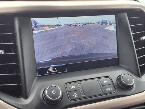 Used 2020 GMC Acadia Denali image 10