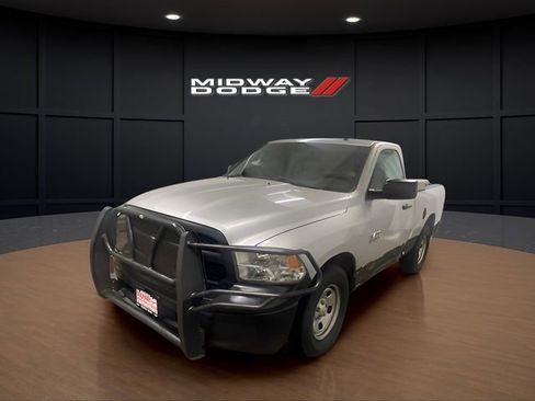 Used 2018 RAM 1500 Tradesman w/ Power & Remote Entry Group image 3