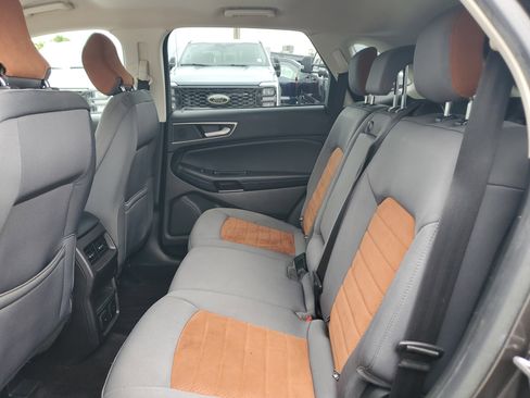 Used 2018 Ford Edge SEL w/ Equipment Group 201A image 14