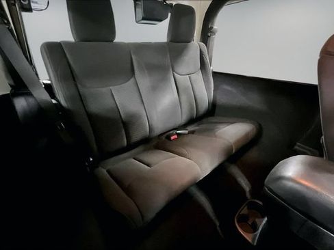 Used 2014 Jeep Wrangler Sport AWD/4WD image 19