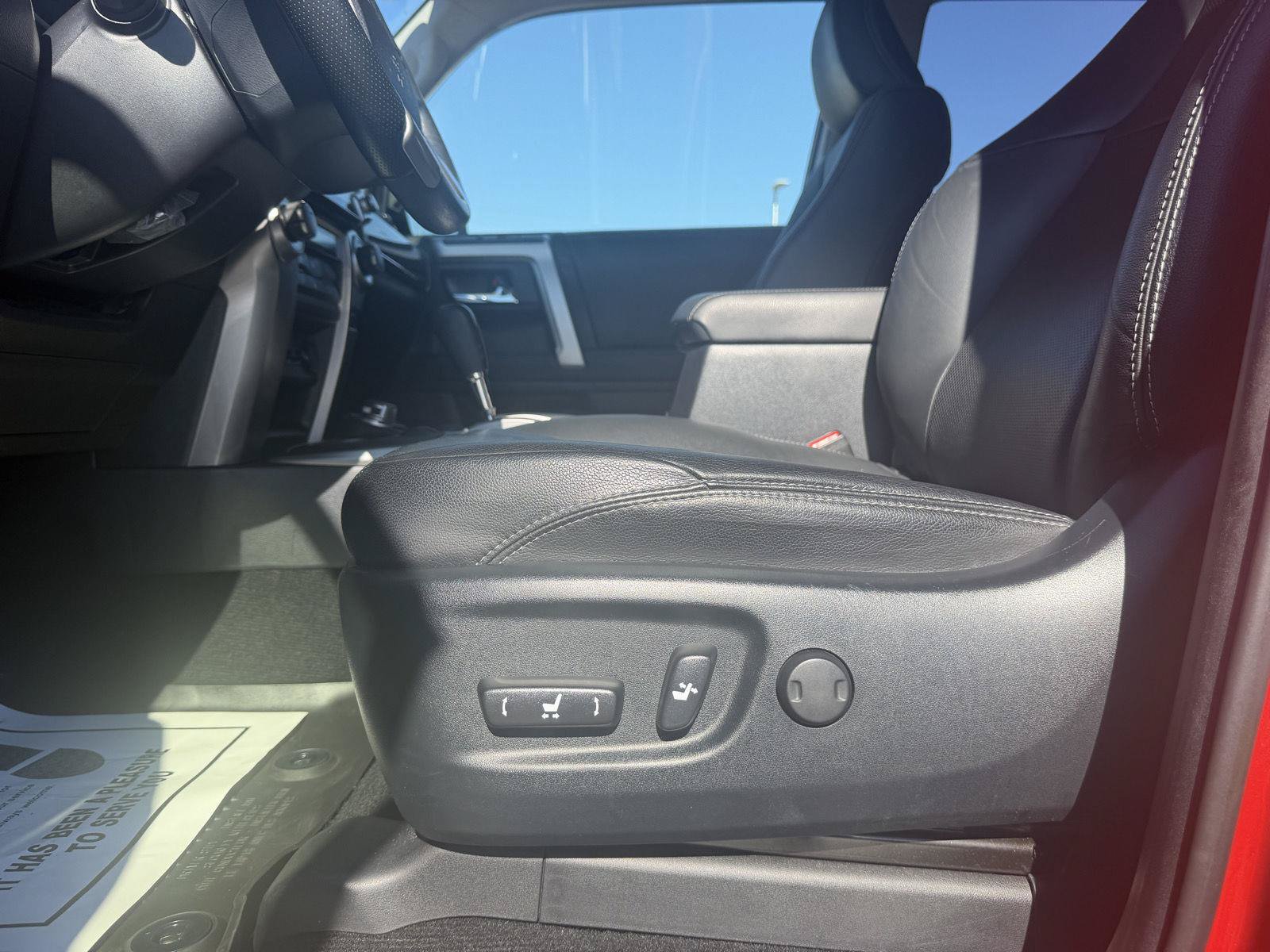 Used 2023 Toyota 4Runner Limited AWD/4WD image 11