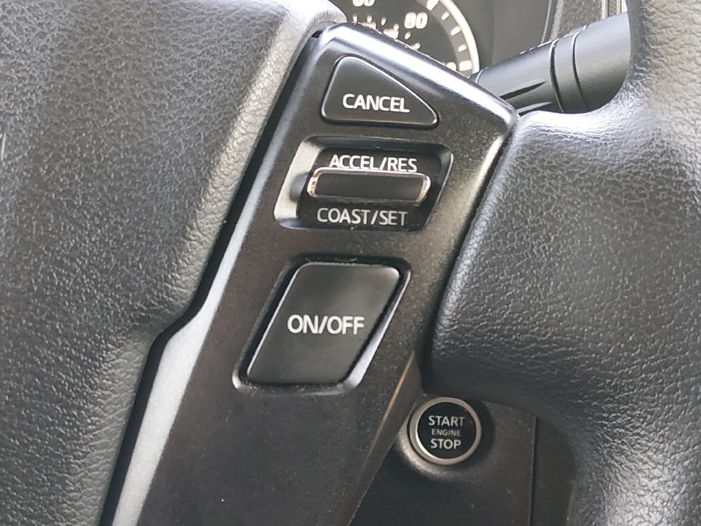 Used 2023 Nissan Frontier SV AWD/4WD image 23