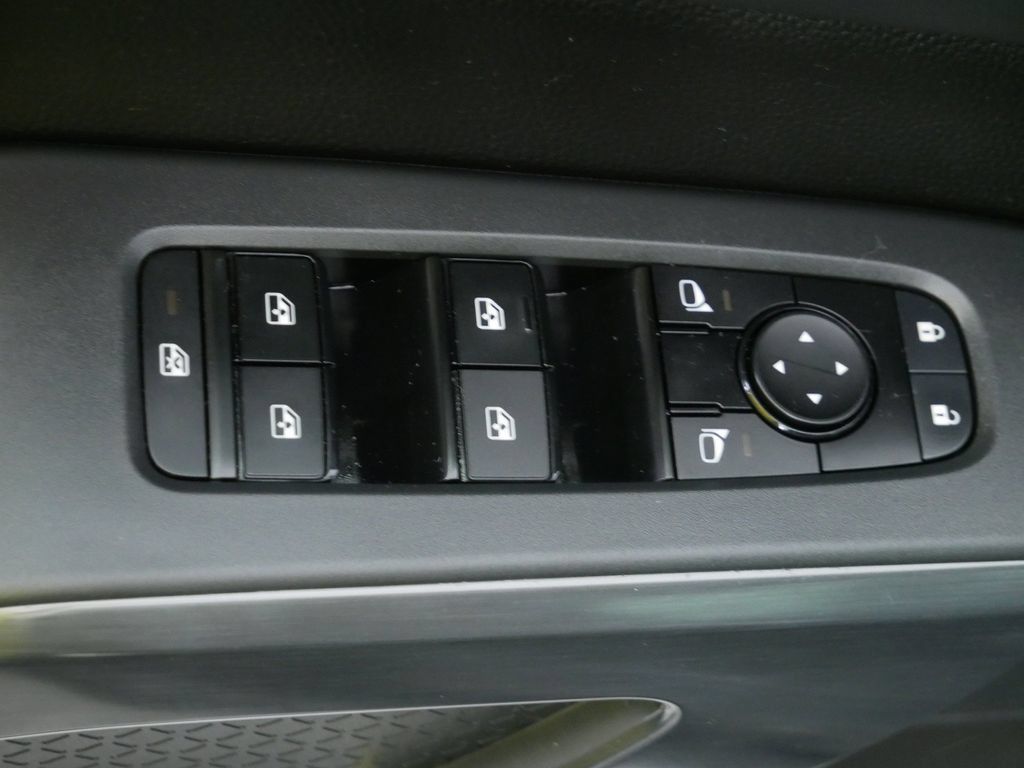 Used 2023 Nissan Pathfinder Rock Creek AWD/4WD image 20