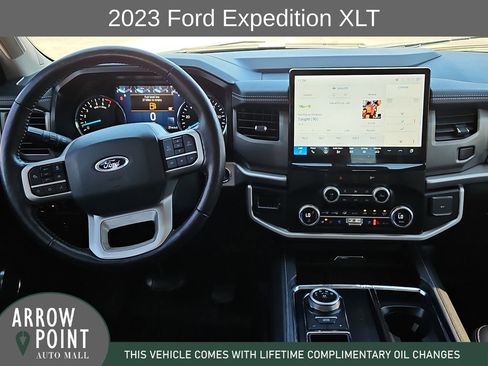 Used 2023 Ford Expedition XLT image 20