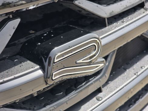 Used 2024 Volkswagen Atlas SEL Premium R-Line AWD/4WD image 8