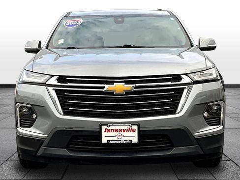 Used 2023 Chevrolet Traverse LT w/ LPO, Floor Liner Package AWD/4WD image 2