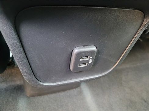 Certified 2024 Chevrolet Equinox LT image 10