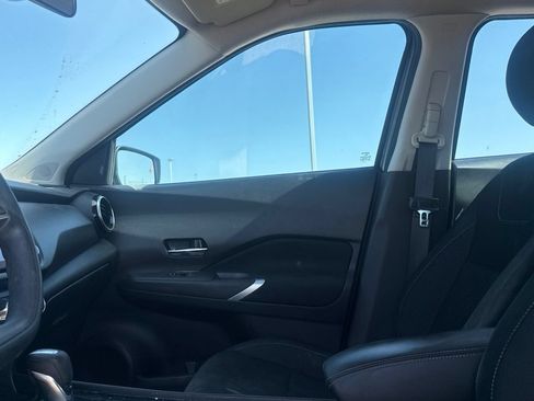 Certified 2024 Nissan Kicks SV FWD image 34