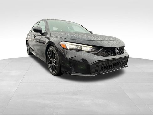 Used 2025 Honda Civic Sport image 1