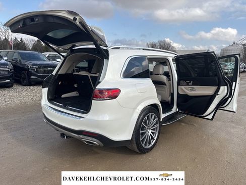 Used 2021 Mercedes-Benz GLS 580 4MATIC image 47