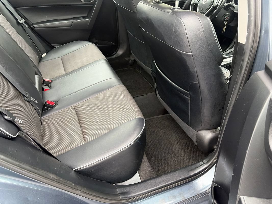Used 2015 Toyota Corolla S FWD image 13