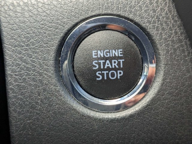 Used 2021 Toyota Camry XSE w/ Navigation Package FWD image 31