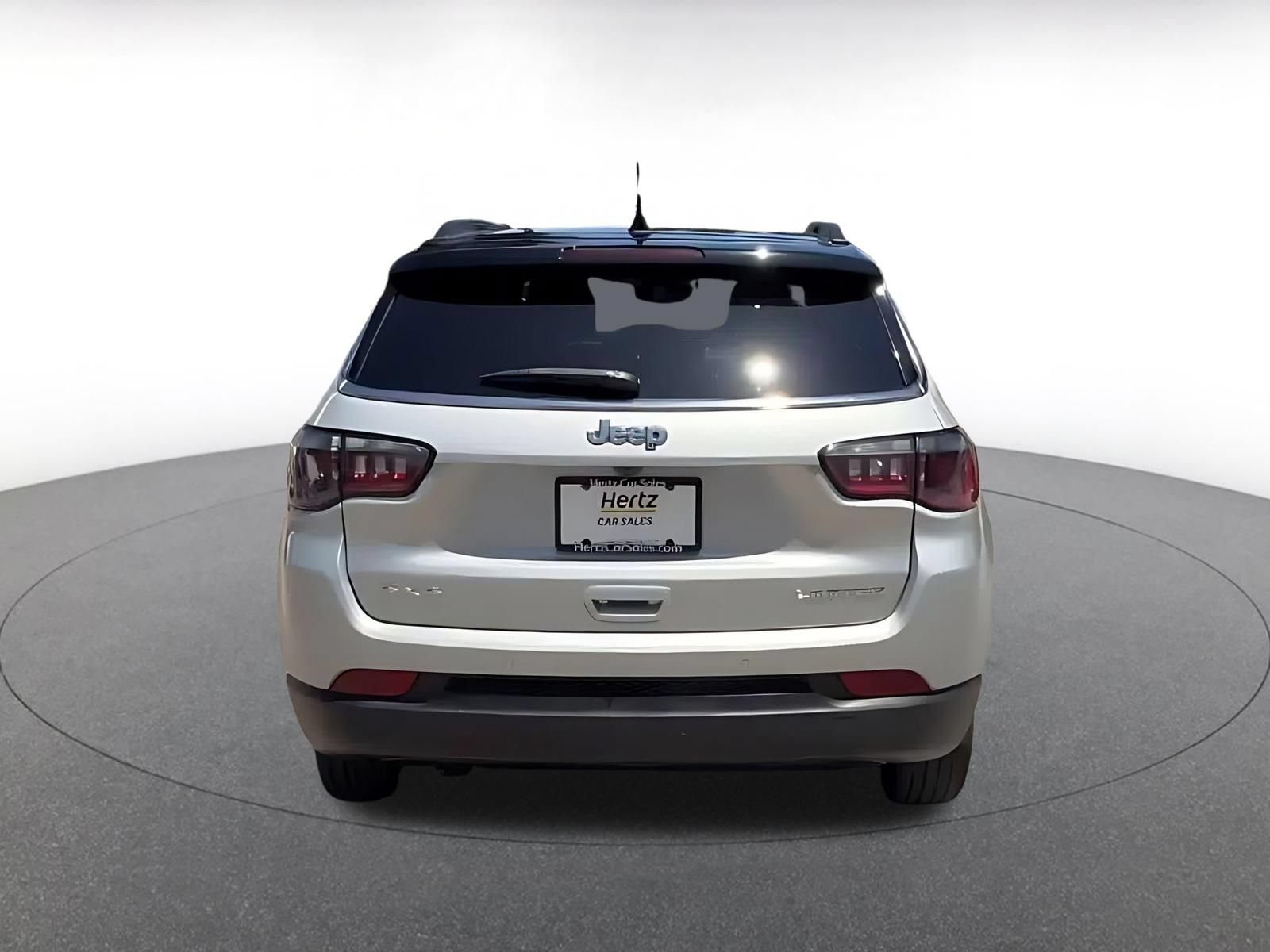 Used 2025 Jeep Compass Limited AWD/4WD image 10