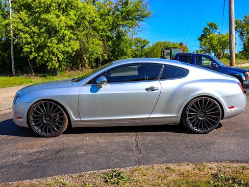 Used 2004 Bentley Continental GT image 9