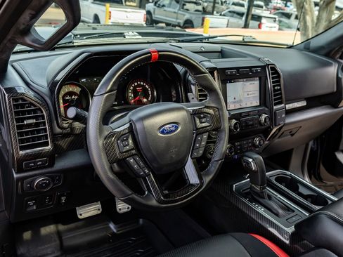 Used 2019 Ford F150 Raptor w/ Equipment Group 802A Luxury image 16