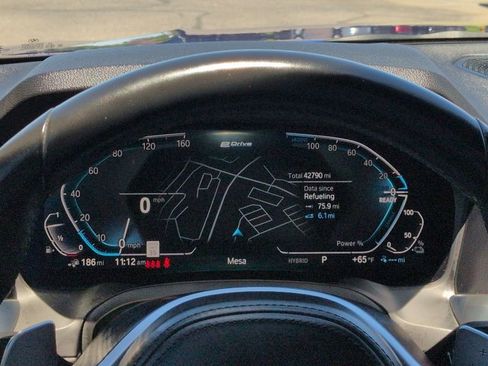 Used 2022 BMW 330e w/ M Sport Package RWD image 15