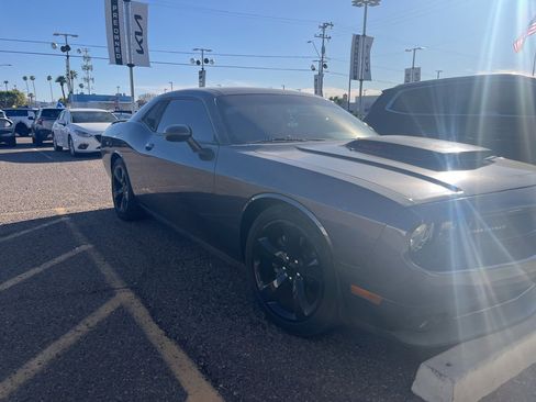 Used 2013 Dodge Challenger R/T Plus image 9