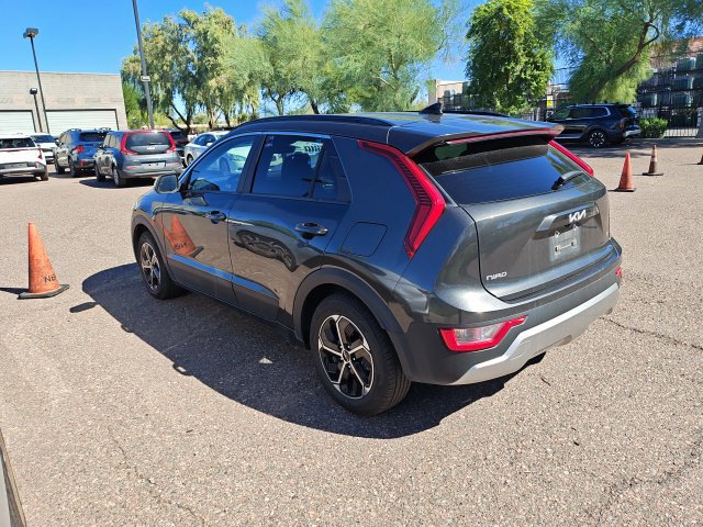 Used 2025 Kia Niro LX FWD image 13