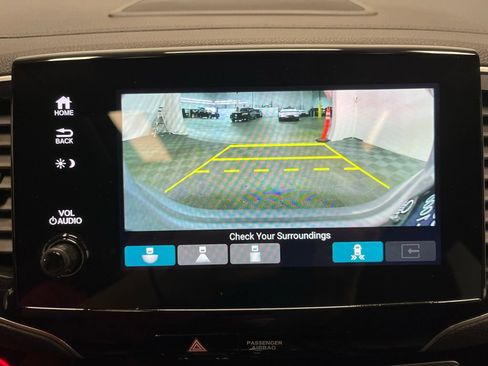 Used 2022 Honda Pilot Elite image 8